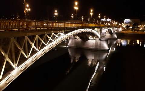 híd éjszakai képek