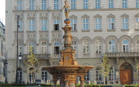 Budapest,József nádor tér,Zsolnay kút