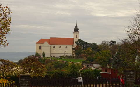 Tihany , ősz. Bencés apátság