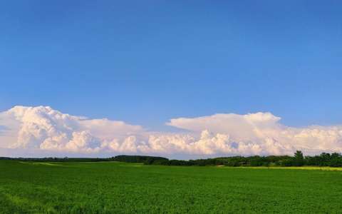 címlapfotó felhő magyarország tavasz