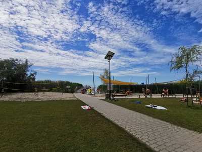 Balatonkenese szabad strand