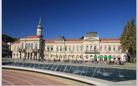 Szerbia, Óbecse - Városháza