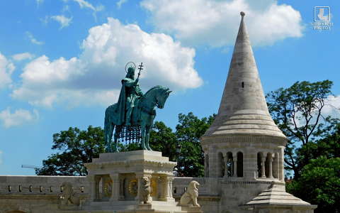 budapest halászbástya magyarország szobor
