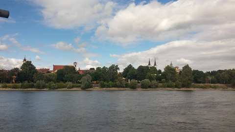 Vác a Dunáról