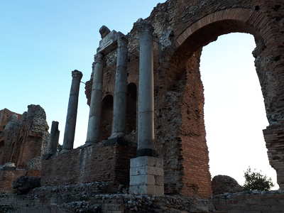 Taormina, a színház romjai
