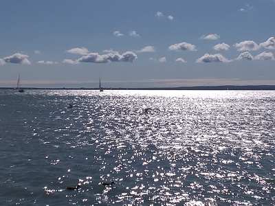 Őszi napsütés a Balatonon
