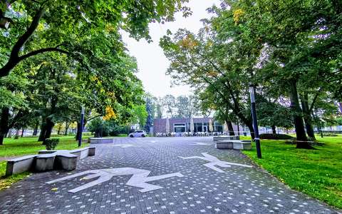 kertek és parkok