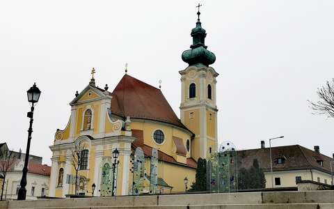 győr lámpa magyarország templom