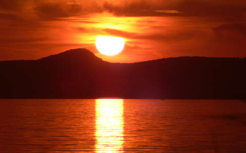 Balatonlelle aranyhíd