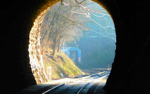 Balatonakarattya Vasúti alagút