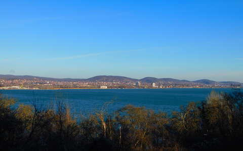 Balaton, Tihanyból