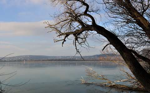 Parti sétány, Balatonfűzfő.