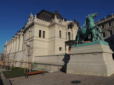 Lovarda a várban,Budapest