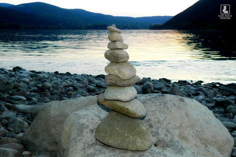 kövek, víz, egyensúly, harmónia