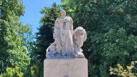 Igar Hősi emlékmű