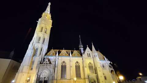 budapest magyarország mátyás templom éjszakai képek