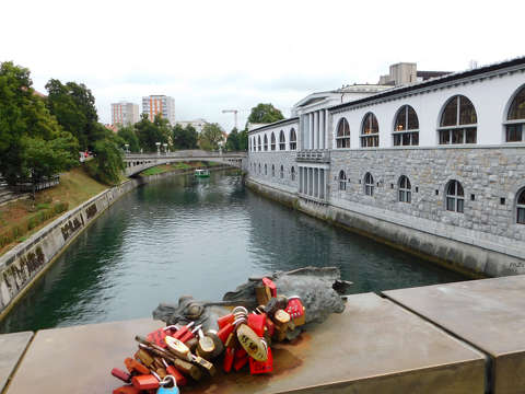 Ljubljana, Ljubljanica a Száva jobb oldali mellékfolyója Szlovéniában.