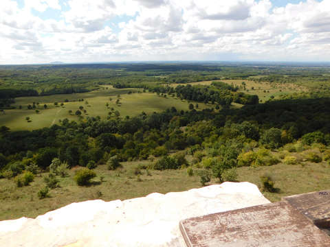 Kilátás a Szár-hegyi kilátóból, Bakony, Ugod