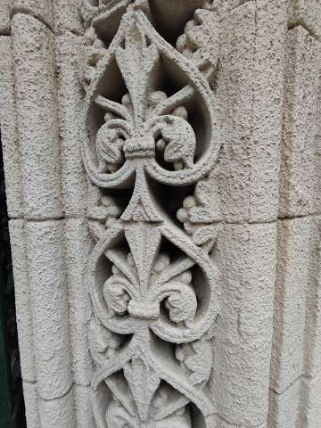 Vác, Karolina kápolna, motívum