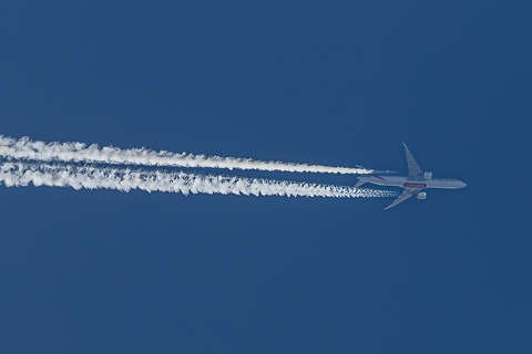 2022.12.25.Dudai-Frankfurt Boeing 777-31H(ER)Fly Emirates11.580 m.-en