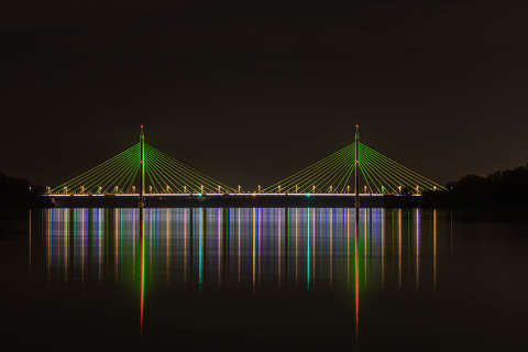 Megyeri-híd az ország legnagyobb karácsonyfája_1
