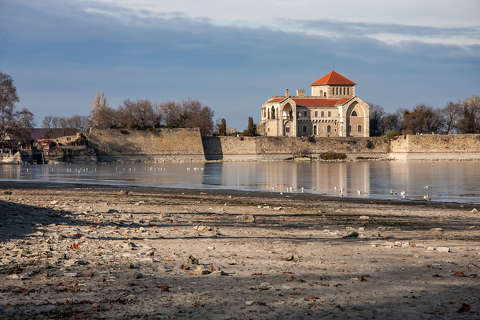 Tata,Öreg-tó, Fotó: Szolnoki Tibor