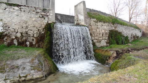 Vízesés, Inota