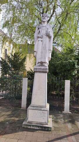 Szent István király szobor, Hatvan