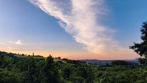 felhő