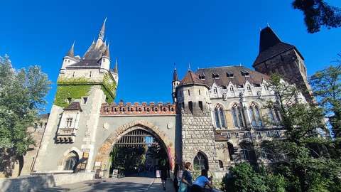budapest címlapfotó magyarország vajdahunyad vára