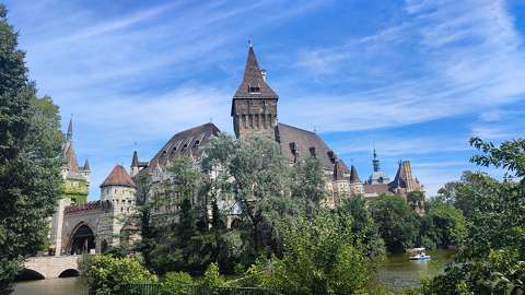 Vajdahunyad vára