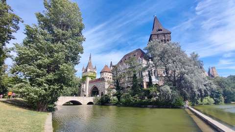Vajdahunyad vára