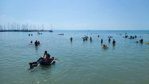 Balatonkenese
