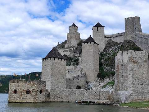 Szerbia, Galambóc