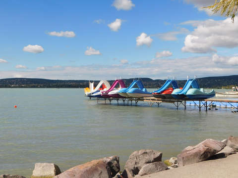 Balatonfűzfő, strand