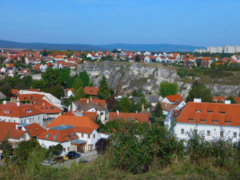 Szikla a város közepén - Veszpérm