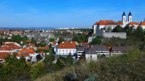 Szent Mihály-főszékesegyház és a Benedek-hegy - Veszprém