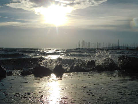 Balatonkenese