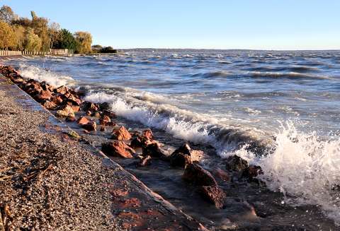 Balatonkenese