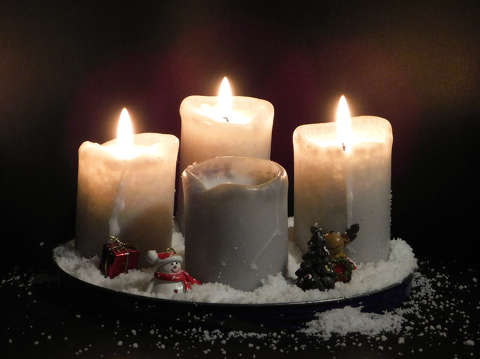 Advent harmadik vasárnapja, az örömvasárnap.