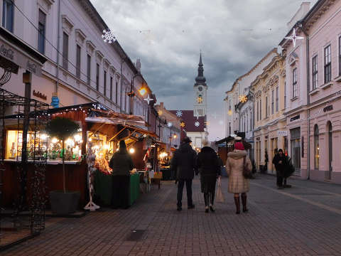 Karácsonyi vásár - Baja