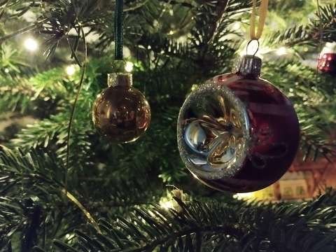 Díszek és fények