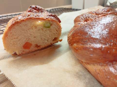 Pulla - ízesített finn kalács