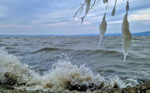 balaton címlapfotó jég magyarország