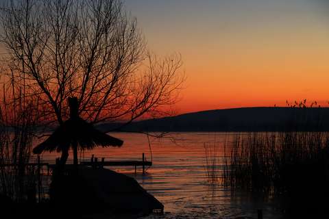 Alkonyat Balatonfűzfőn.