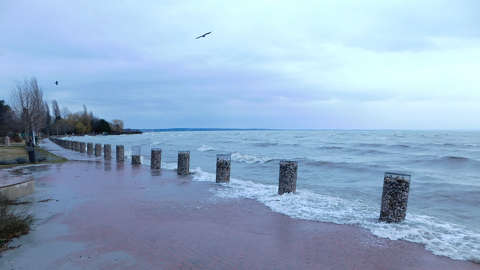 Balatonkenese