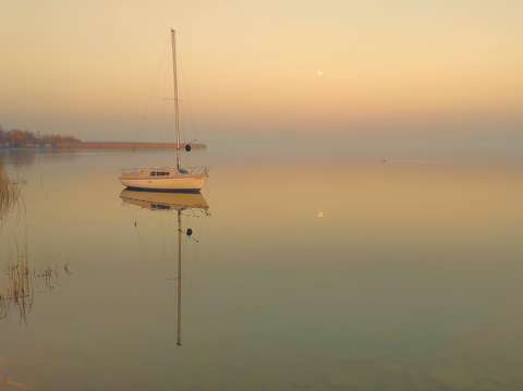 balaton magyarország tó tükröződés