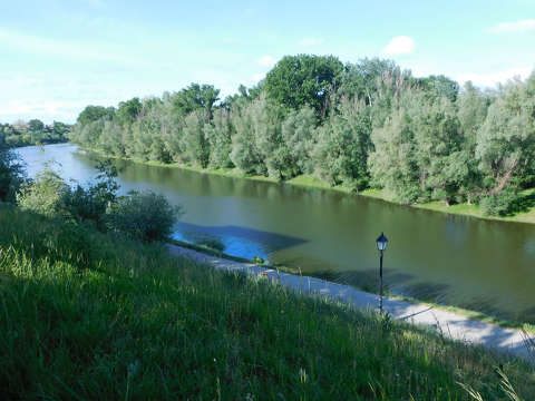Baja, Sugovica folyó