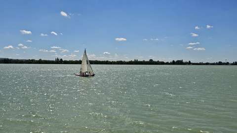 balaton magyarország tó vitorlás