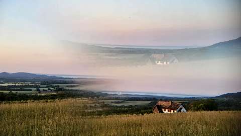 ház montázs